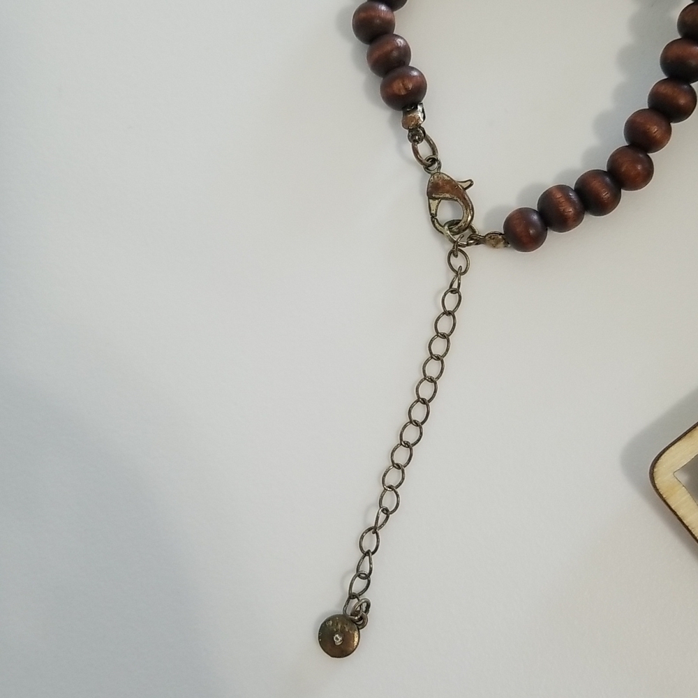 Necklace​​​​​​ - Picture 5 of 5